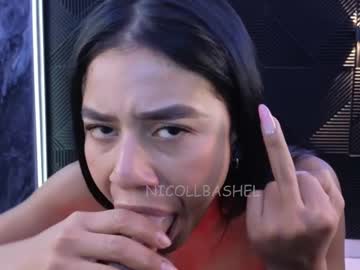 girl
        nicollbashel cam image #6393370
