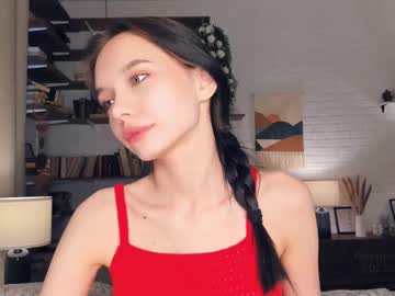 girl
        riskyproject cam image #6156248