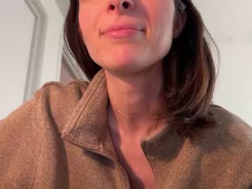 girl
        rosykindred cam image #3775028