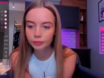 girl
        amazing_roxana cam image #750257