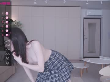 girl
        oki_dokie cam image #1967805