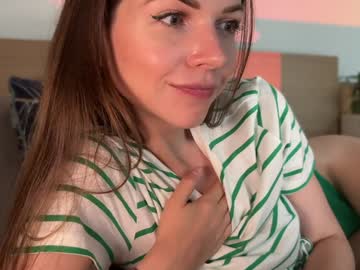 girl
        natalie_x cam image #4844138