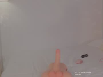 girl
        nicolle_mitchelle cam image #6760734