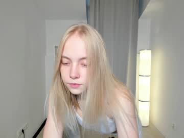 girl
        appr0ved cam image #353324