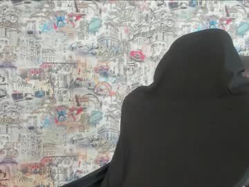 girl
        angelina_new cam image #2756793