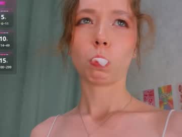 girl
        fly_best cam image #5981001