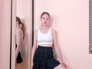 girl
        shirleywhitney cam image #2239297