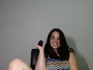 girl
        melaniebiche cam image #454008