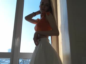 girl
        princess__aurora cam image #813288