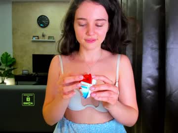 girl
        demurelixir cam image #1089278