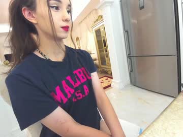 girl
        ehotlovea cam image #384368