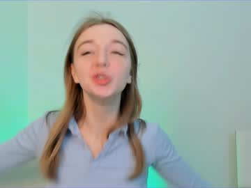 girl
        elizabeth__gray cam image #352731