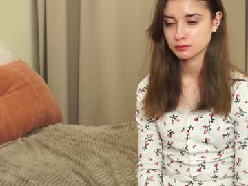 girl
        felicebattersby cam image #5451152