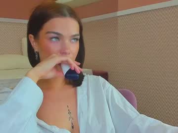 girl
        angel_sapphire_ cam image #5066459