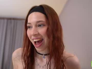 girl
        happyvivy cam image #6711077