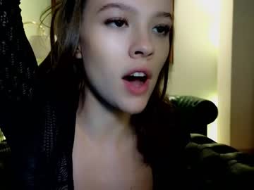 girl
        _demi_dee_ cam image #1923006