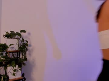 girl
        elizabeth__gray cam image #614182
