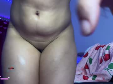 girl
        princess_cece cam image #4876523