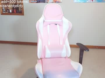 girl
        missnerdydirty cam image #6024770