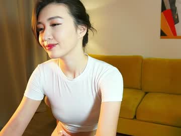 girl
        natsumiito cam image #5296657