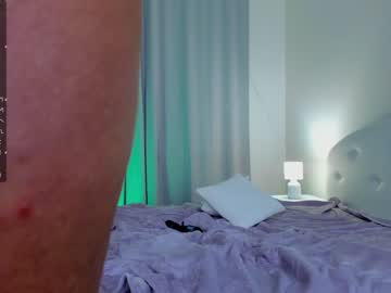 girl
        sadie_sky cam image #987516