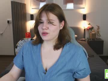 girl
        girl_u_never_met cam image #1476037