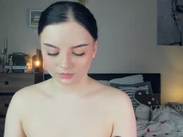 girl
        cute_caprice cam image #6585306