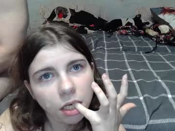 couple
        alex_sarah_sex cam image #5479692