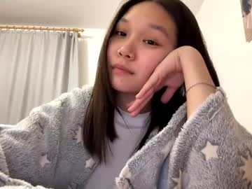 girl
        oracowee cam image #6784128