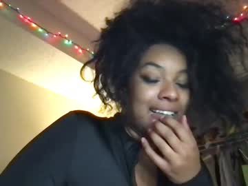 girl
        bailyheaven cam image #1236649