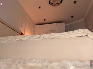 girl
        stella__grace cam image #5957934