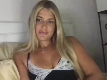 girl
        allybrixo cam image #6429989