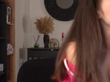 girl
        kusssecka cam image #6711462