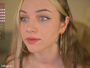 girl
        mia_milagros cam image #1392002