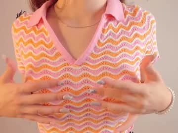 girl
        mila_milka_ cam image #2243124