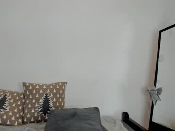 girl
        aria_diaz cam image #3191820
