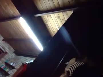 girl
        saylamoon cam image #6530507
