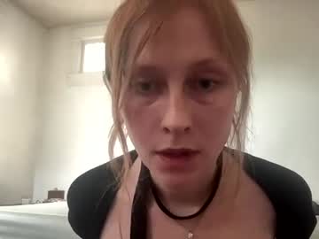 girl
        kennixolee22 cam image #1944360