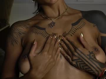 girl
        kaligray10 cam image #6122953
