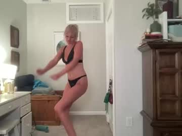 girl
        ohlalayla cam image #5048357