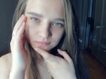 girl
        sunshy_girl cam image #1315274