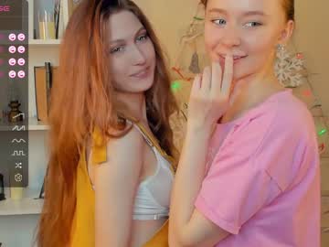 couple
        _hollydolly_ cam image #3124766