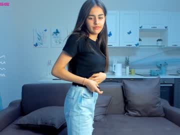 girl
        cherylstafordy cam image #1770556