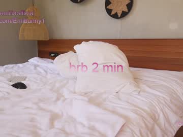 girl
        emilia98xxx cam image #1070339