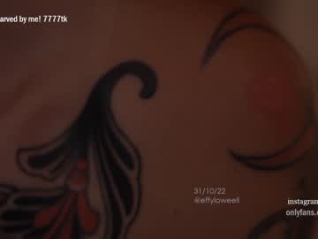 girl
        effyloweell cam image #127540