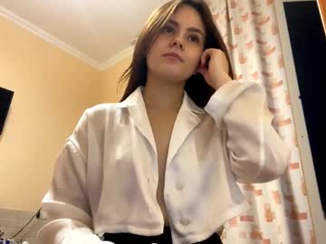 girl
        mia_cutesisa cam image #6891592