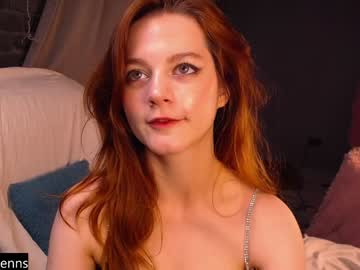 girl
        lorienn cam image #1881334