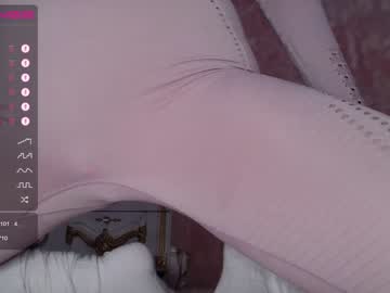 girl
        welcome2pleasureland cam image #283796