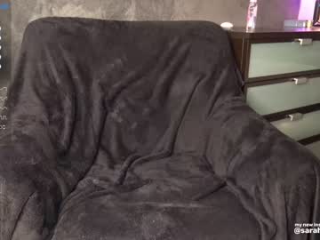 girl
        sarah__marlow__ cam image #766826