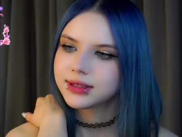 girl
        merciabawden cam image #6731928